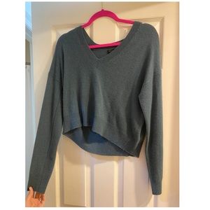 Blue Cashmere sweater size Small